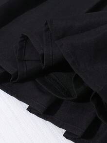 SHEIN تنورة بنات مطوية بخصر عالي مع شورت مدمج، 2 في 1 سوداء أساسية للمدرسة والعودة للمدرسة، خريفية بطراز جوث، سكورت متعددة الاستخدامات لجميع الفصول - الأسود - مشاهدة 8