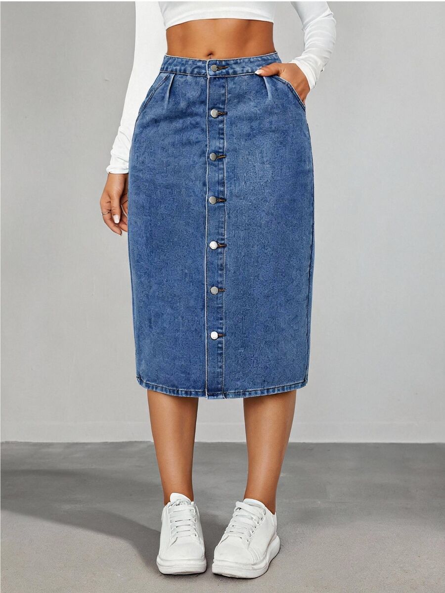 SHEIN EZwear 大尺碼女款休閒日常牛仔裙,附口袋與單排鈕扣設計 - 中等水洗藍 - 查看 1