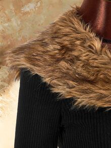 Amplova Sexy Faux Fur Collar Splicing Long Sleeve Slim Fit Cropped Jacket Fur Trim Crop Top In Fall/Winter - Black - View 3