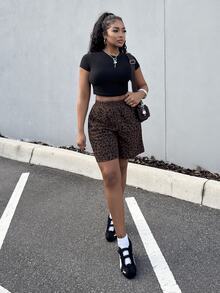 Alexandranx Loose Fashionable Women Leopard Print Corduroy Shorts With Elastic Waistband And Pockets - Coffee Brown - View 5