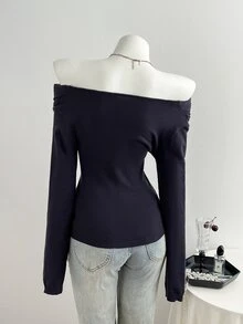 Elamini Women's Solid Color Off-Shoulder Twisted Knot Hemline Sweater - Black - View 2