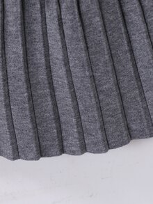 SHEIN 青少年女孩灰色刺繡圓領針織套頭毛衣與百褶裙套裝，柔軟舒適，適合日常穿著、外出、旅行、度假、托兒所與玩耍 - 彩色 - 查看 5