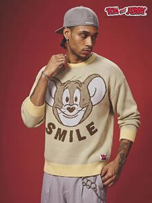 Manfinity TOM & JERRY X SHEIN Men's Fashion Cartoon Jacquard Pattern Long Sleeve Crew Neck Sweater For Husband, Boyfriend Gifts, Autumn, Top School Beige Casual Streetwear - Yellow - View 3