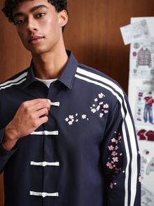 TOKVUE Men's Japanese-Chinese Style Sports Long Sleeve Shirt, Boxy Cropped Fit, Japanese Cherry Blossom Chinese Frog Button Sports Striped, Oriental Charm, Streetwear, Daily Commute, New Chinese Style, Japanese Academy Style, Unisex, Holiday Gift - Navy Blue - View 3