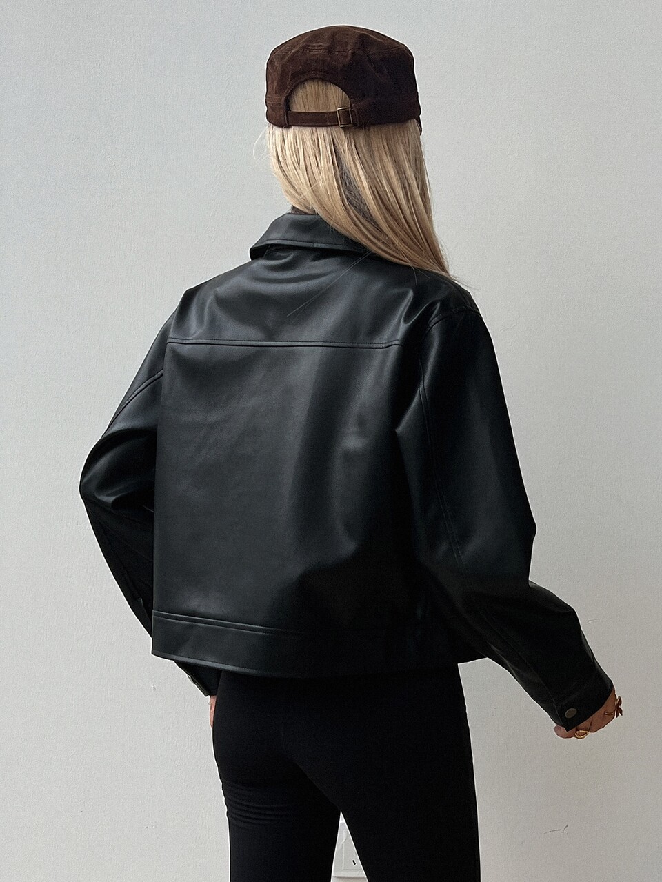 Women's Black Leather Straight-Cut Long Sleeve Turn-Down Collar Jacket, Street Style, Autumn