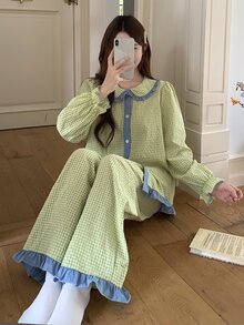 DAZY Set Piyama Atasan dan Celana Kerah Peter Pan dengan Trim Kontras untuk Musim Gugur - Krem - View 4