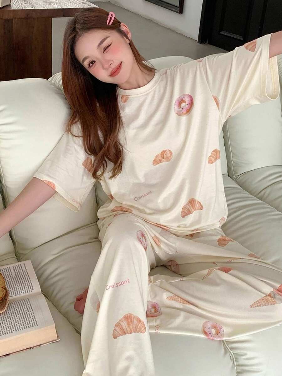 DAZY 麵包印花落肩睡衣套裝 - 杏色 - 查看 1