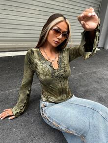 SHEIN ICON 紮染缺口領木耳邊荷葉袖T恤 - 軍綠色 - 查看 5