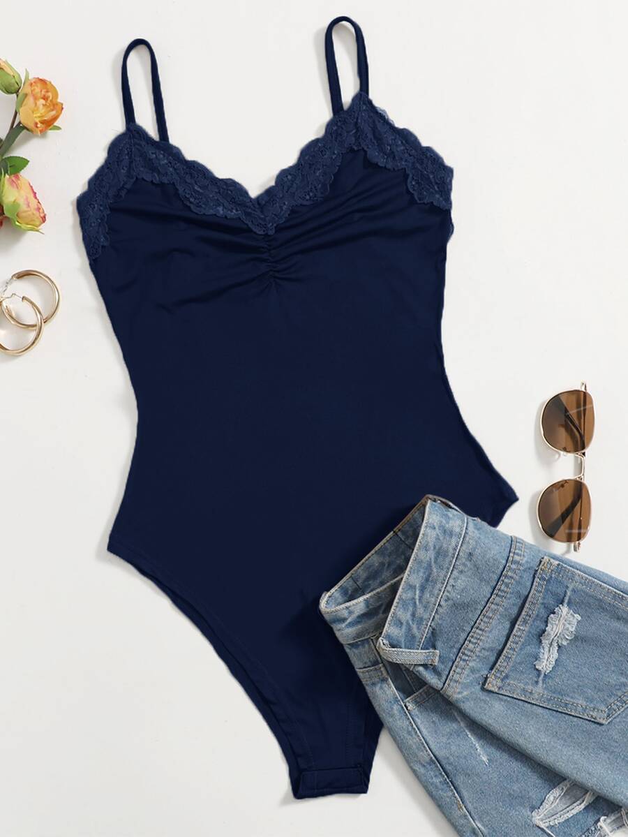 SHEIN Essnce Bodysuit Wanita Ukuran Besar untuk Musim Panas, Kasual, Warna Polos, dengan Hiasan Renda - Navy Blue - View 1