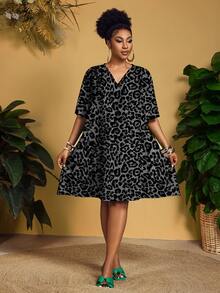 Slaydiva Plus Size Women's Summer Leopard Print V-Neck Loose Casual Versatile Short Sleeve Dress - Multicolor - View 4