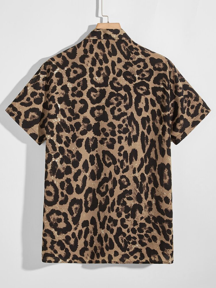 Manfinity RebelGame Men Leopard Print Short Sleeve Shirt, Vacation, Father's Day Gifts - Multicolor - View 3