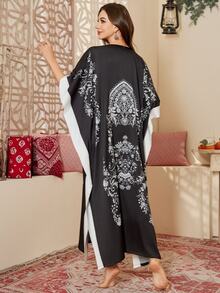 Jahmira Women's Floral Print V-Neck Loose Fashion Nightgown - Black - View 2