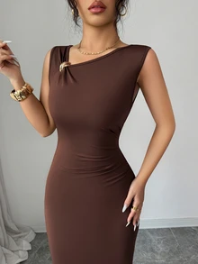 SHEIN Elenzya Summer New Elegant Asymmetric Design Ruched Cinched Waist Long Fitted Gold Decor Button Elegant Dress For Women - Brown - View 5