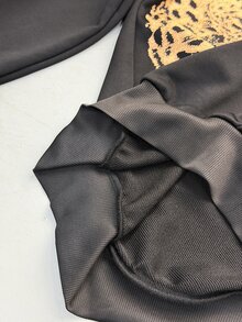 Coolane Sweatshirt Streetwear Motif Hewan dengan Bahu Asimetris untuk Wanita - Hitam - View 9