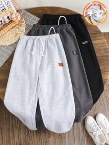 SHEIN 兒童 3 件組青少年男孩休閒字母印花運動長褲套裝 時尚慢跑褲 Joggers 運動褲組合包 - 彩色 - 查看 3