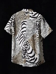 Manfinity RebelGame Men Leopard & Zebra Stripe Short Sleeve Shirt, Streetwear Inspired, Vacation, Father's Day Gifts - Multicolor - View 3