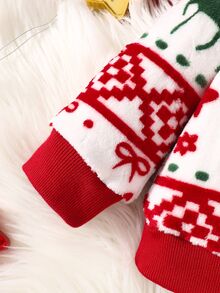 SHEIN 2件組男嬰冬季白色紅綠拼接配色聖誕復古風馴鹿聖誕樹雪花滿版印花圓領長袖上衣與配套圖案收口長褲休閒套裝，寬鬆休閒版型，適合聖誕派對、假期出遊、家庭聚會、舞台攝影、節日拍照 - 紅色 - 查看 5