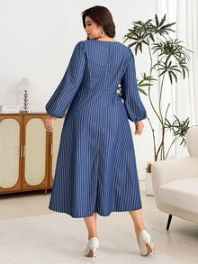 Modelyn Gaun Fashion Bergaris Ukuran Plus, Gaun Wanita dengan Tali Serut di Pinggang - Royal Blue - View 3