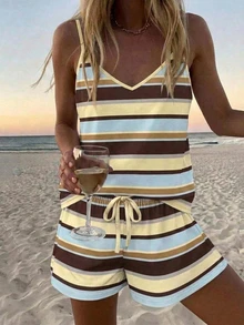 SHEIN LUNE 休閒熱帶風簡約V領細肩帶背心短褲兩件套 女款 棕色條紋印花 度假海灘夏季套裝 - 彩色 - 查看 1