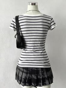 Lalippa Women's Striped V-Neck Short Sleeve Casual T-Shirt - Multicolor - View 2