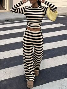 SHEIN 青少年女孩抓絨條紋時尚抓皺極簡休閒長袖褲裝套裝 秋冬穿搭 - 彩色 - 查看 8