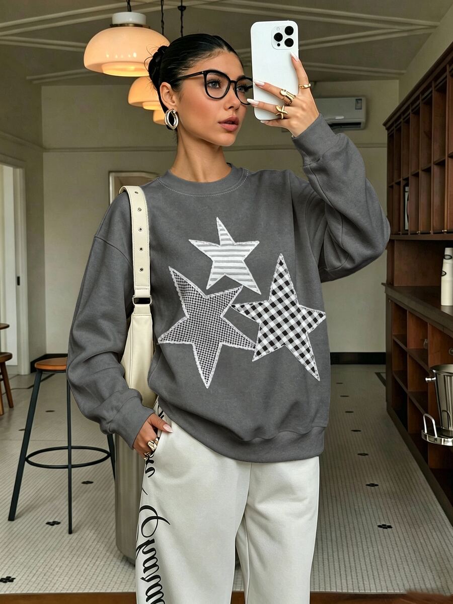 DrmWander 時尚五角星印花圓領衛衣,大尺碼女款休閒反社交秋季長袖運動上衣,Vacation Club 灰色白色 - 彩色 - 查看 1