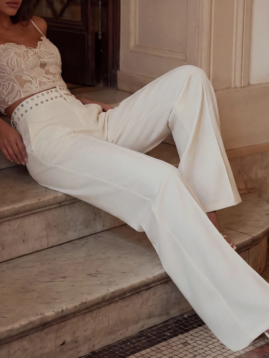 Anewsta Pantalones rectos para mujer, pantalones acampanados con diseño de cintura con remaches, de moda y versátiles - Blanco - Ver 1