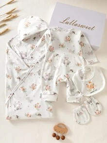 SHEIN 白色秋季可愛節日新生兒嬰兒服裝禮品套裝 5件組 嬰兒連身衣套裝 花卉印花森林動物 嬰兒服飾 包巾 & 浴袍 - 杏色 - 查看 3