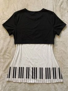 IslaSuriya Women's Retro Y2K 2 In 1 Color-Blocked T-Shirt With Musical Note Pattern And Metal Rhinestone Buckle. - Multicolor - View 2