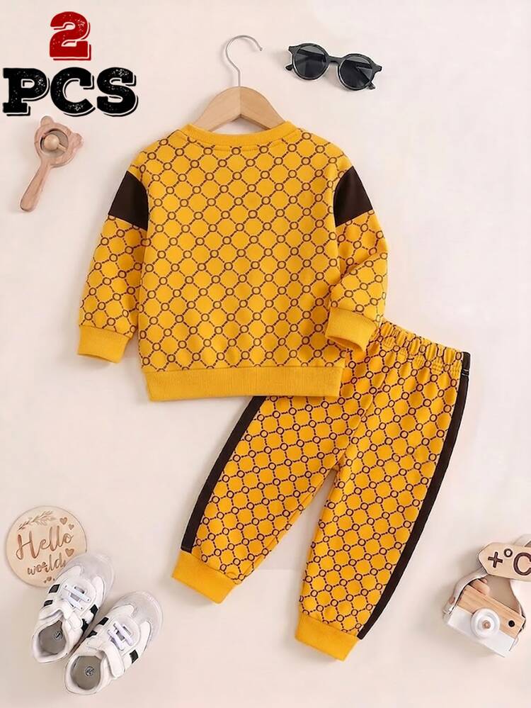 SHEIN Young Boys 1 Random Set Sweatshirt & Pants Yellow Monogram Striped Graphic Print Casual Sporty Tracksuit Toddler Outfit - Multicolor - View 4