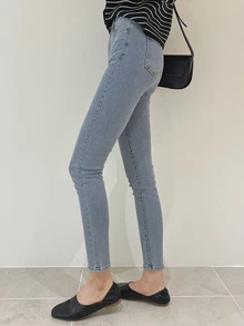 DAZY Solid High Waist Skinny Jeans - Light Wash - View 3