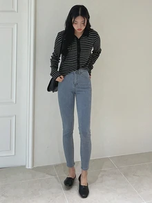 DAZY Solid High Waist Skinny Jeans - Light Wash - View 7