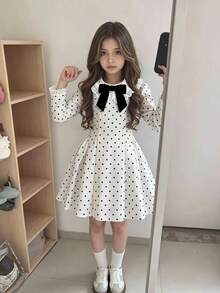 SHEIN 女童白色蕾絲飾邊蝴蝶結黑色波點洋裝，仙女公主風，返校季，秋冬款，萬聖節、周歲生日、嬰兒洗禮派對適用 - 白色 - 查看 2