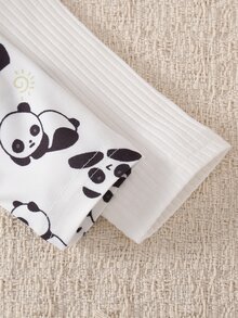 SHEIN 2件裝新生兒男嬰女嬰可愛休閒睡衣，包含一件象牙色純色與一件白色卡通動物熊貓酪梨印花長袖圓領連身足套睡衣，適用於春秋季，採用柔軟輕盈親膚針織面料製成，適合溫和居家服與舒適睡衣 - 彩色 - 查看 12
