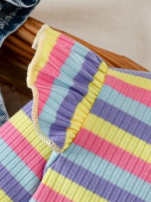 SHEIN 2件組女嬰韓式清新花卉刺繡牛仔吊帶褲套裝，粉色荷葉袖羅紋長袖T恤，精緻刺繡，柔軟面料，適中厚度，嬰兒幼兒2件套，春/秋新品，適合派對、慶祝、日常穿著，0-1歲 - 淡紫色 - 查看 4