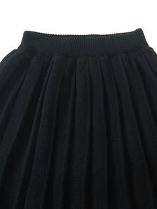 SHEIN 秋季女童灰色圓領長袖百褶針織衫裙套裝，返校家庭親子穿搭，聖誕黑色可愛學院風 - 灰色 - 查看 6