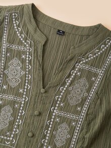 Elaquor 大尺碼花卉刺繡荷葉袖收腰上衣 - 綠色 - 查看 6