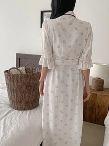 DAZY Women's Cartoon Print Robe With Belt - White - View 2
