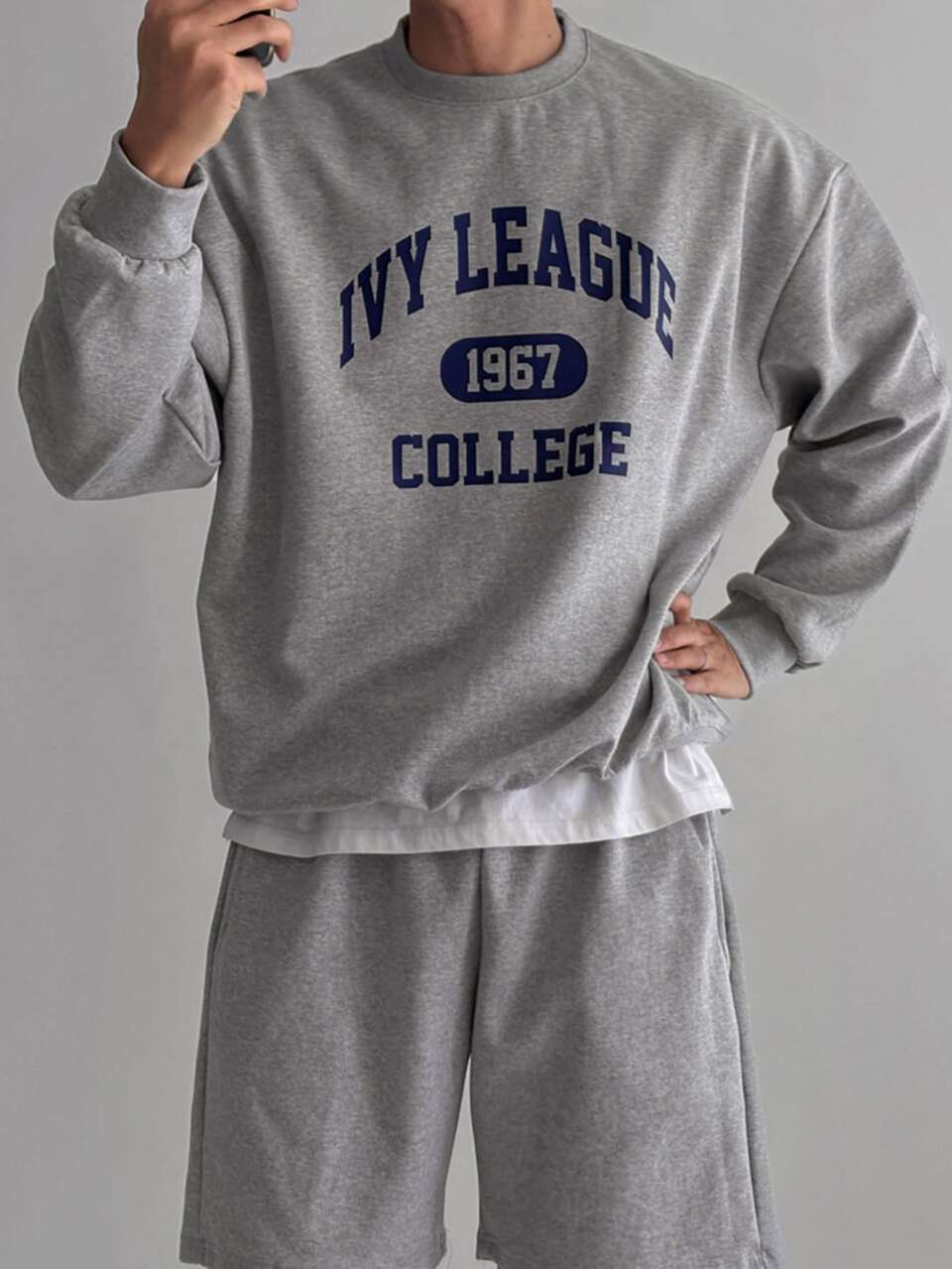 Men's Long Sleeve Grey Crew Neck Pullover Sweatshirt With Letter Print And Elastic Waist Shorts Set