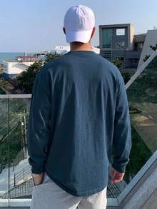 DAZY 春秋款男士海軍藍長袖收口鬆身字母印花圓領半開鈕扣T恤 - 藍色 - 查看 2