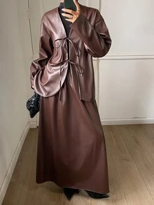 DAZY 秋季女款 V 領長袖綁腰純色皮革面料棕色極簡風居家休閒兩件套 - 咖啡棕 - 查看 3