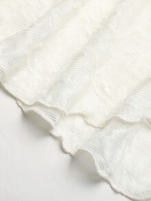 SHEIN Serisse Kids 兒童青少年女孩秋冬優雅米色蕾絲方領喇叭袖長袖多層荷葉邊不對稱下擺收腰長洋裝，適合派對、節日慶典、優雅場合、返校舞會、正式活動與婚禮賓客穿著，母女套裝 - 米色 - 查看 9