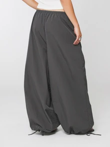 COUREZ Calça Plissada Baggy Balão com Toggles / Calça Y2K Feminina Cinza Parte Inferior Calça Feminina Casual Looks de Outono Roupas de Outono - Chumbo - Visão 3