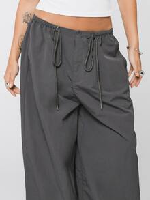COUREZ Calça Plissada Baggy Balão com Toggles / Calça Y2K Feminina Cinza Parte Inferior Calça Feminina Casual Looks de Outono Roupas de Outono - Chumbo - Visão 5