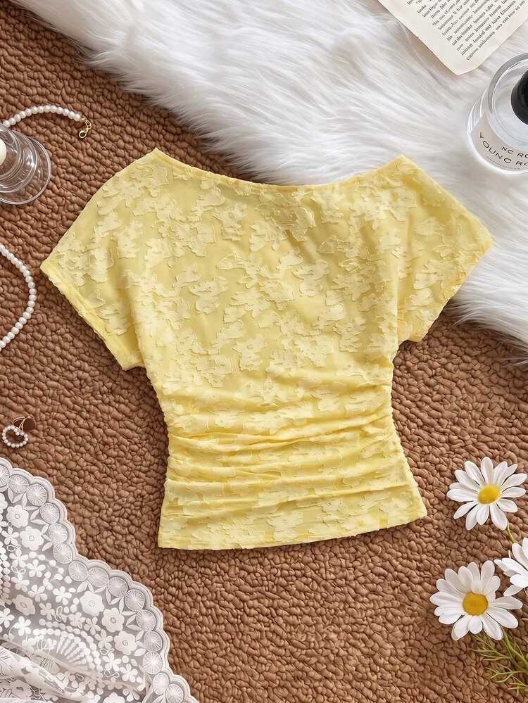 SHEIN MOD Chic Yellow Asymmetric Neckline Women's Top With Floral Texture And Gathered Side,Yellow Lace Top,Slightly Shoulder-Sleeved Knitted Top - Light Yellow - View 2