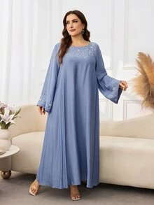 Al Najma 女款圓領長袖刺繡串珠寬鬆舒適優雅大尺碼阿拉伯風洋裝 - 霧霾藍 - 查看 6