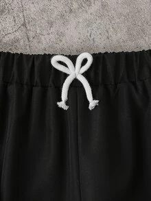 SHEIN 2件組青少年男孩時尚黑色運動衫與黑色慢跑褲套裝，正面與袖子白色圖案印花，時尚個性穿搭，舒適易穿，適合春秋季，校園與戶外穿著，男孩必備2件套裝 - 黑色 - 查看 10