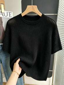 Resyla Plus Size Regular Crew Neck Short Sleeve Knit Top - Black - View 3
