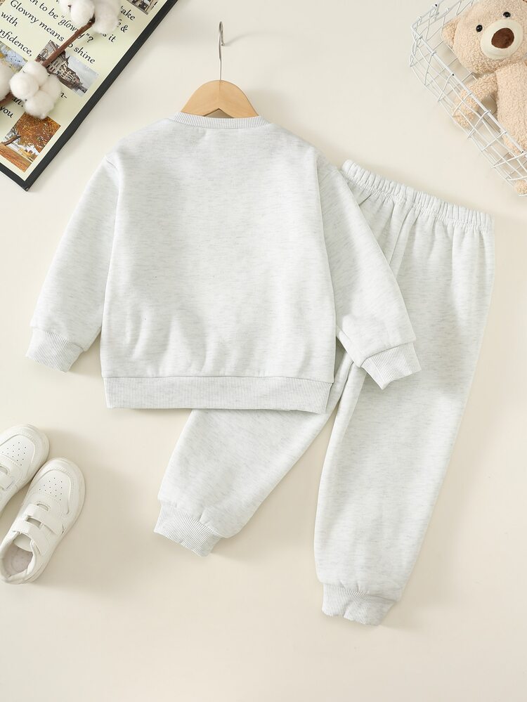 SHEIN 2pcs/Set Young Boy Young Girl Autumn/Winter Cute Casual Sports Versatile Knit Bear Pattern Long Sleeve Fleece Lined Sweatshirt Tracksuit Boy Joggers Long Pants Set Winter Clothes - Grey - View 2