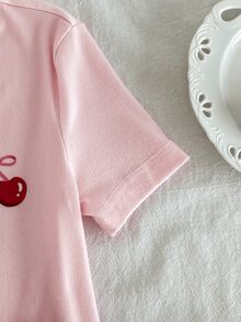 SHEIN 2件組 青少年女孩櫻桃水果條紋滿版印花粉色短袖上衣與短褲 夏季修身居家服 - 粉色 - 查看 5